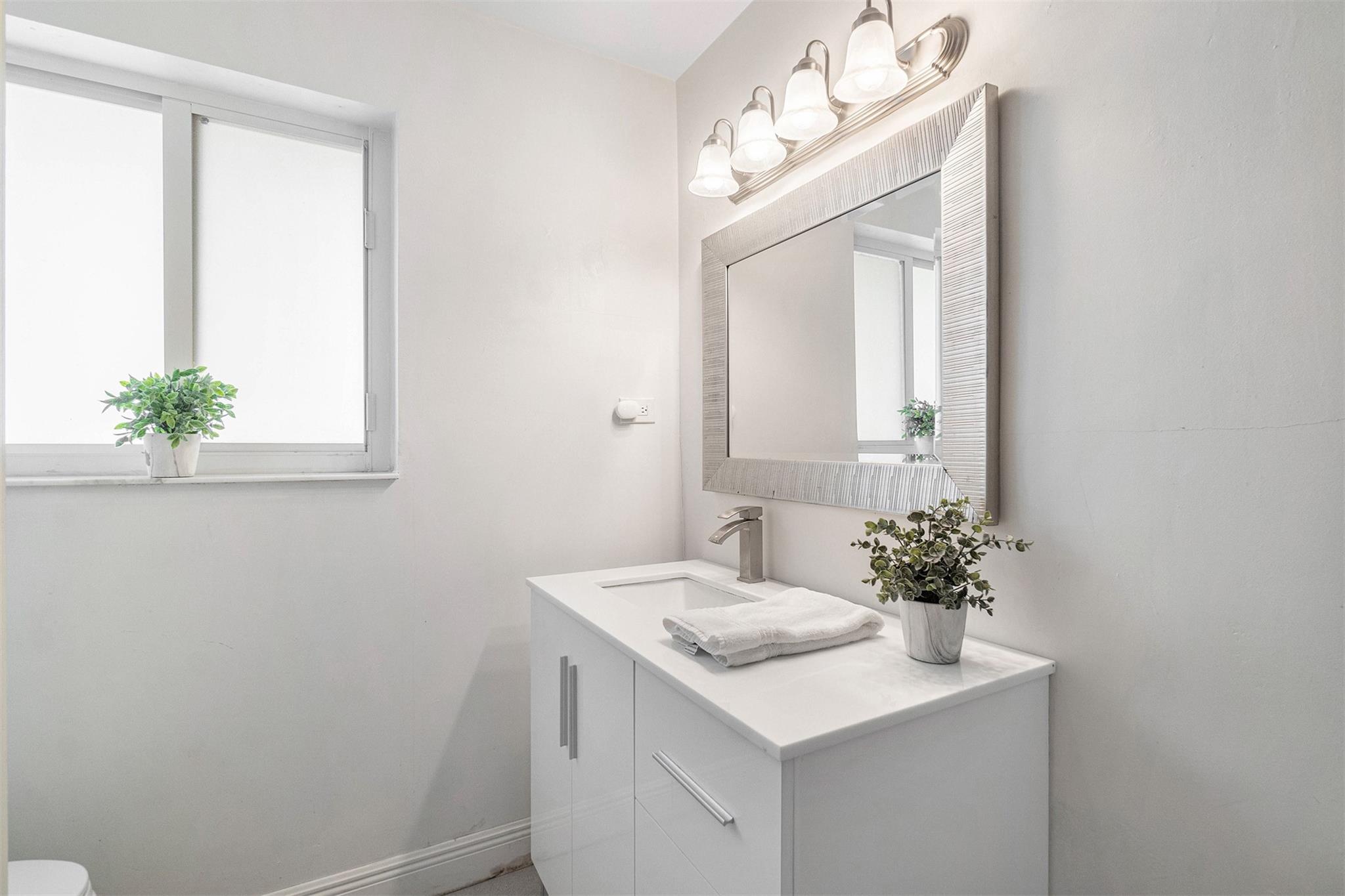 Coral Shores 30-44 B - Residential