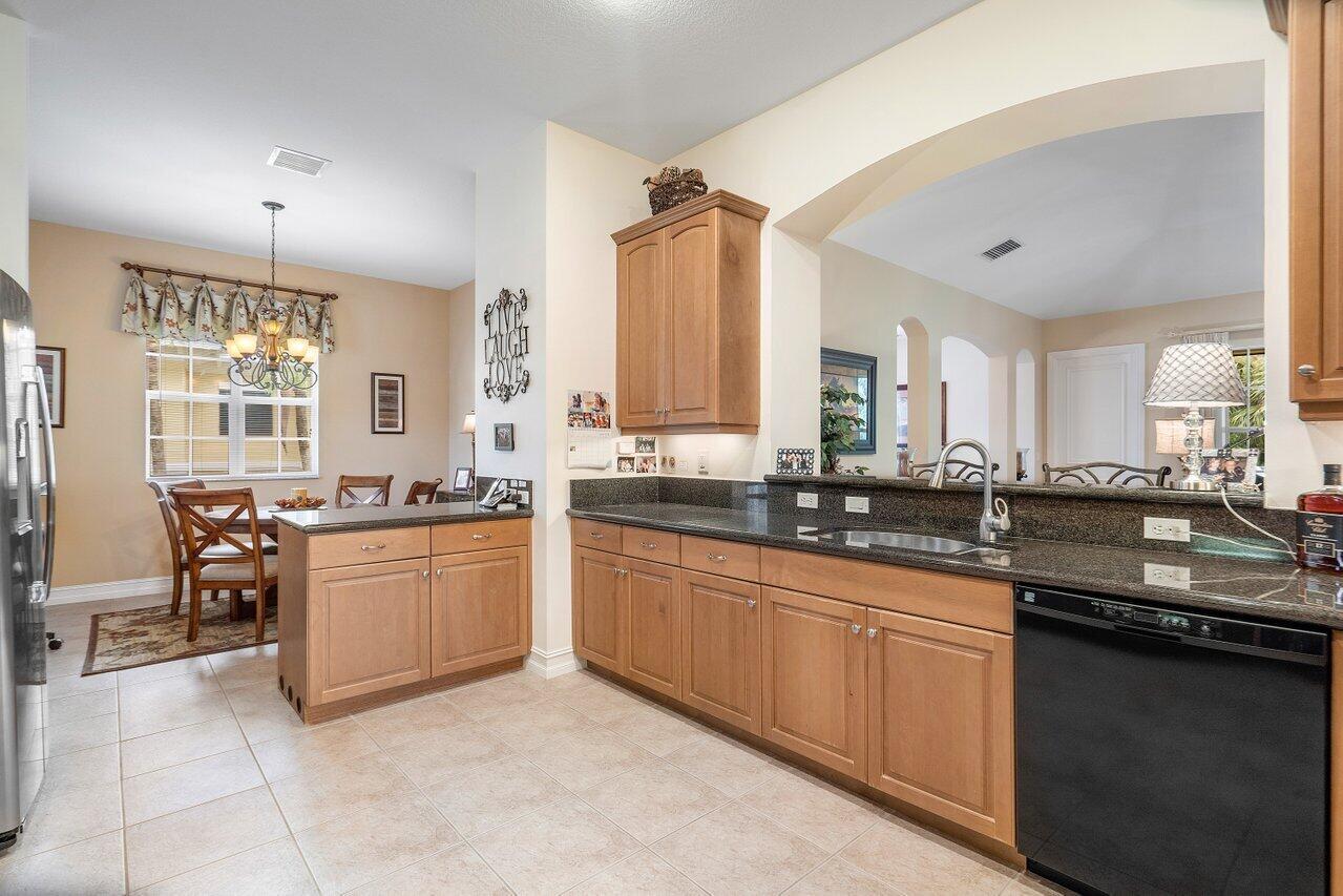 CHAMBORD AT FRENCHMANS RESERVE CONDO - Residential