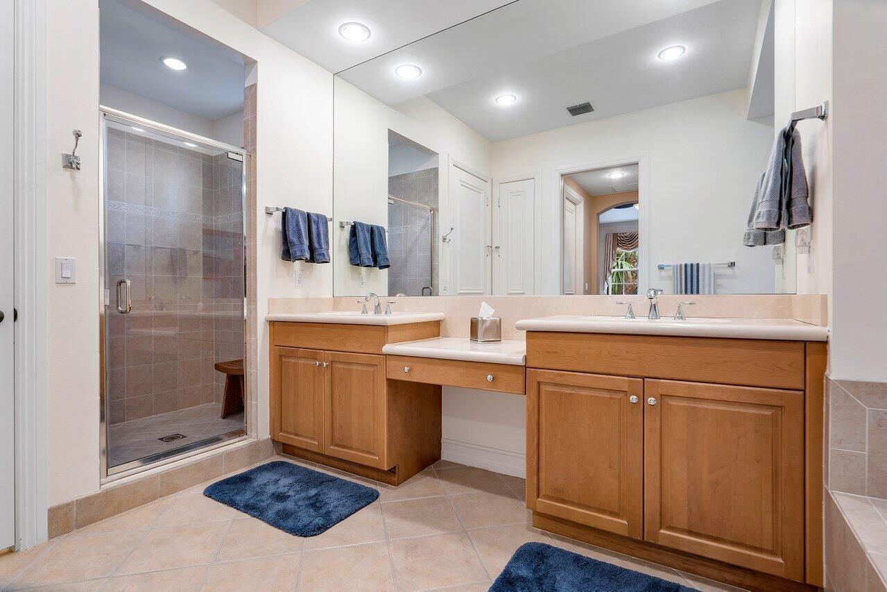 CHAMBORD AT FRENCHMANS RESERVE CONDO - Residential