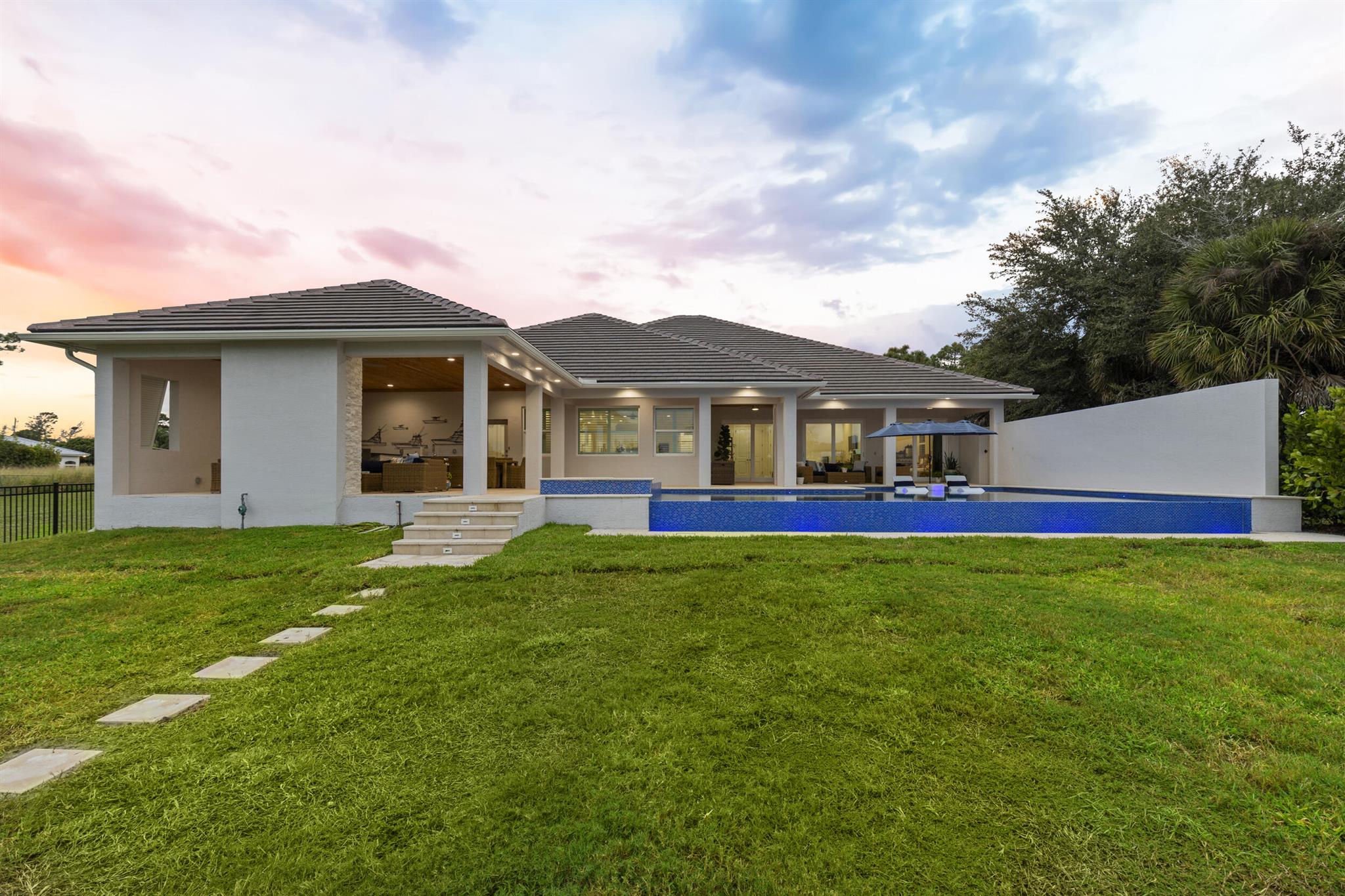 Vikings Lookout - Residential