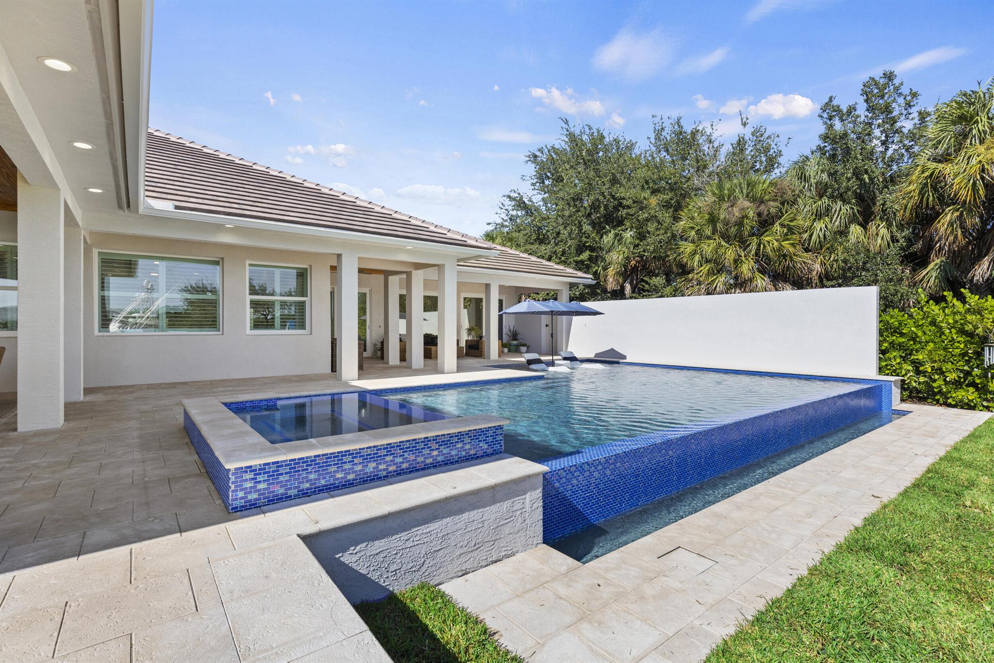 Vikings Lookout - Residential