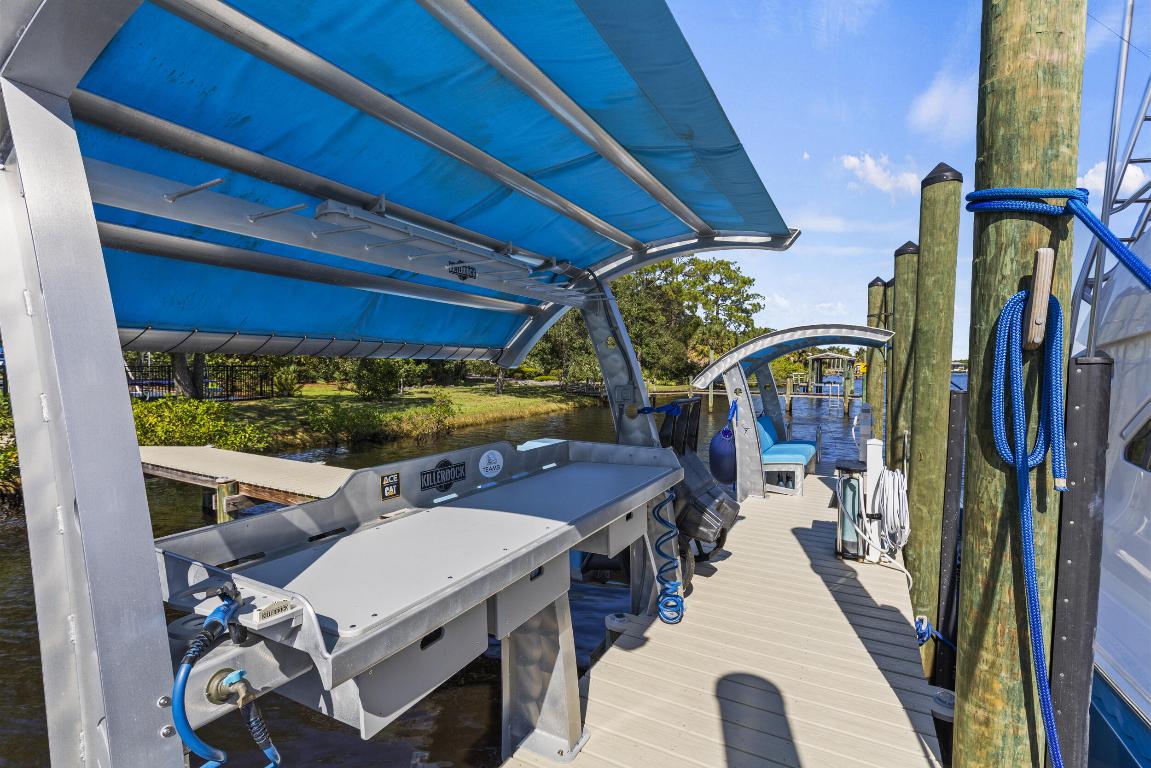 Vikings Lookout - Residential