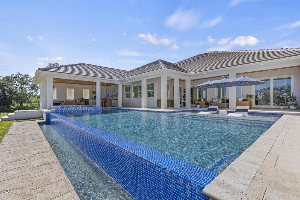 Photo of 2821 SE North Lookout Boulevard, Port Saint Lucie, FL 34984 (MLS # R11137651)