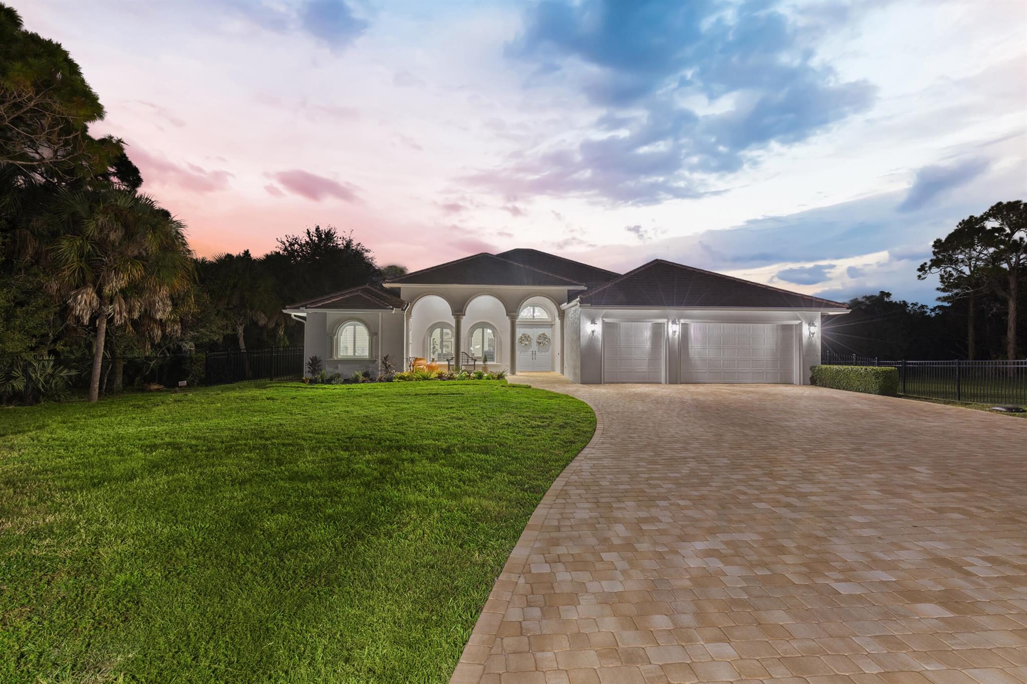 Vikings Lookout - Residential