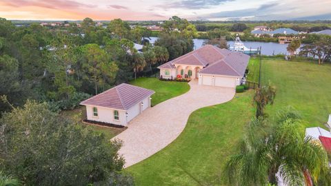 2821 SE North Lookout Boulevard Port St Lucie FL 34984