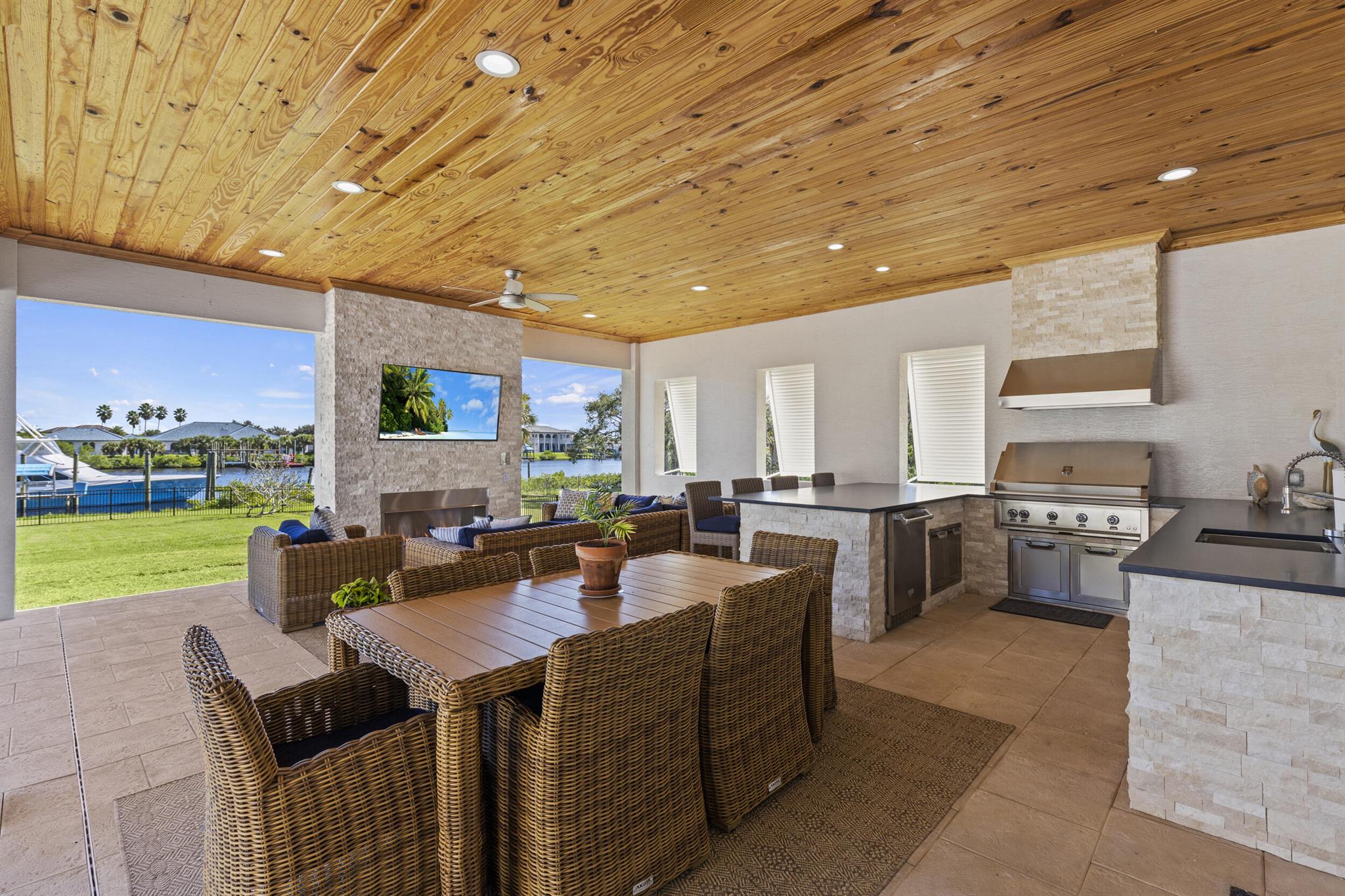 Vikings Lookout - Residential