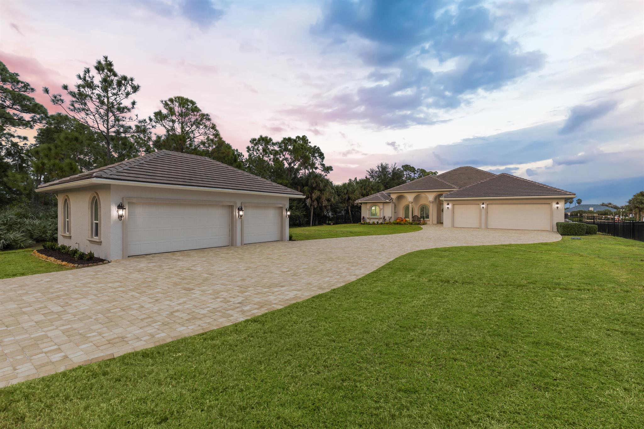 Vikings Lookout - Residential