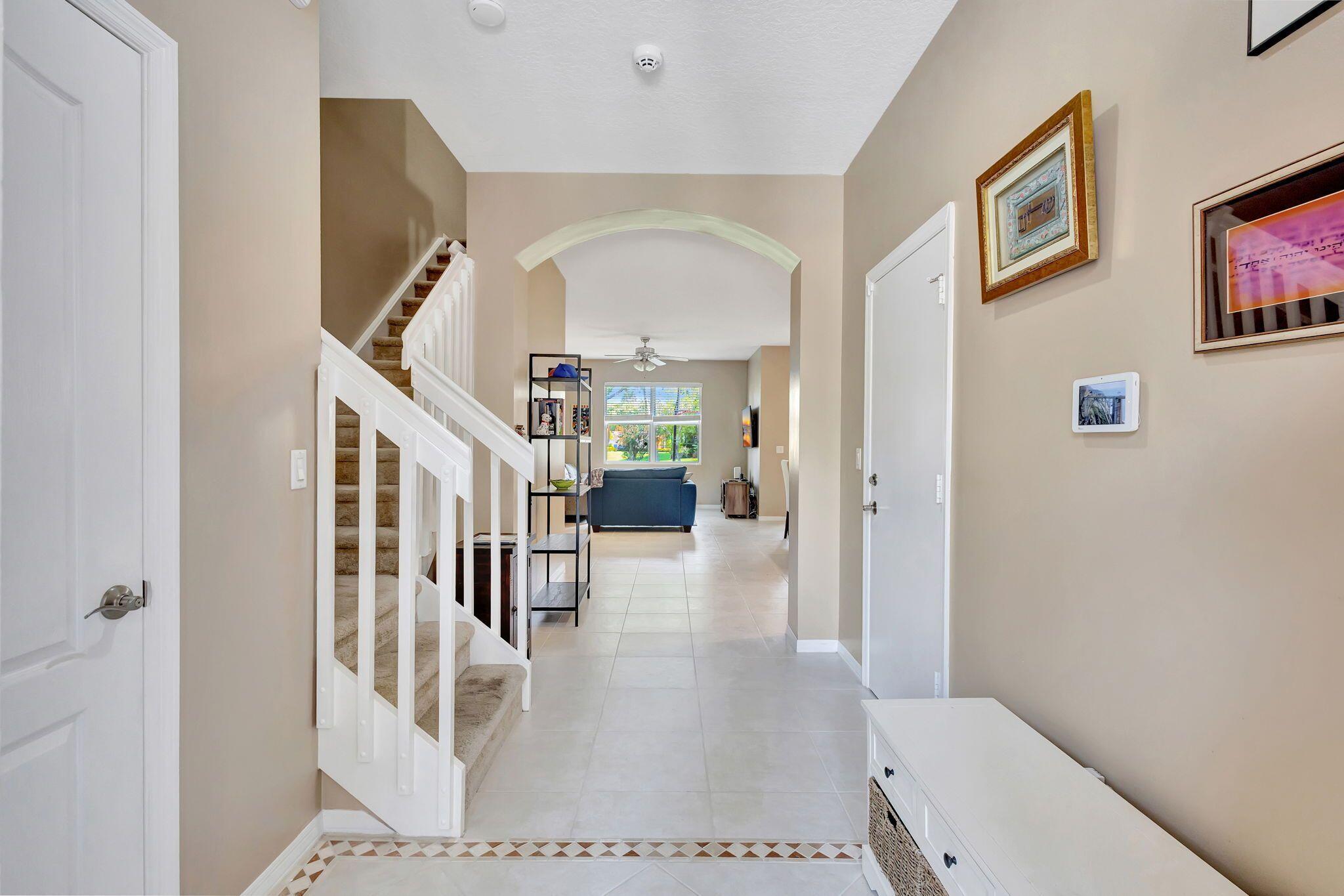 464 Rainbow Springs Terrace