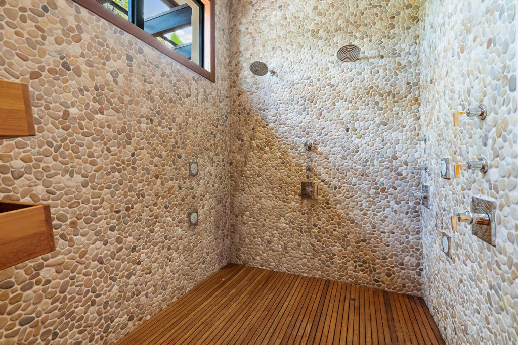 OLD PALM 4 - Residential