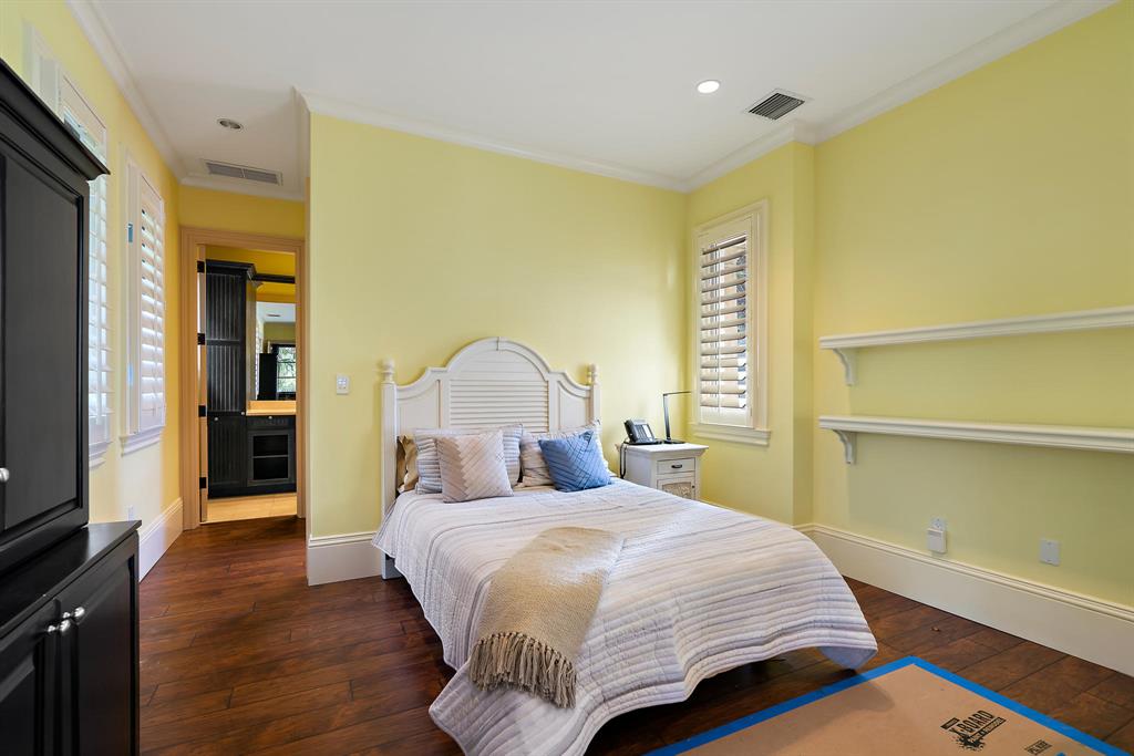 OLD PALM 4 - Residential