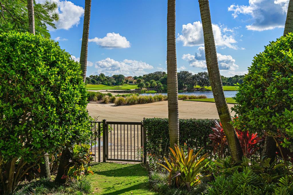 OLD PALM 4 - Residential