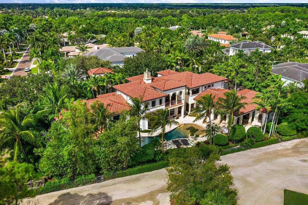 OLD PALM 4 - Residential