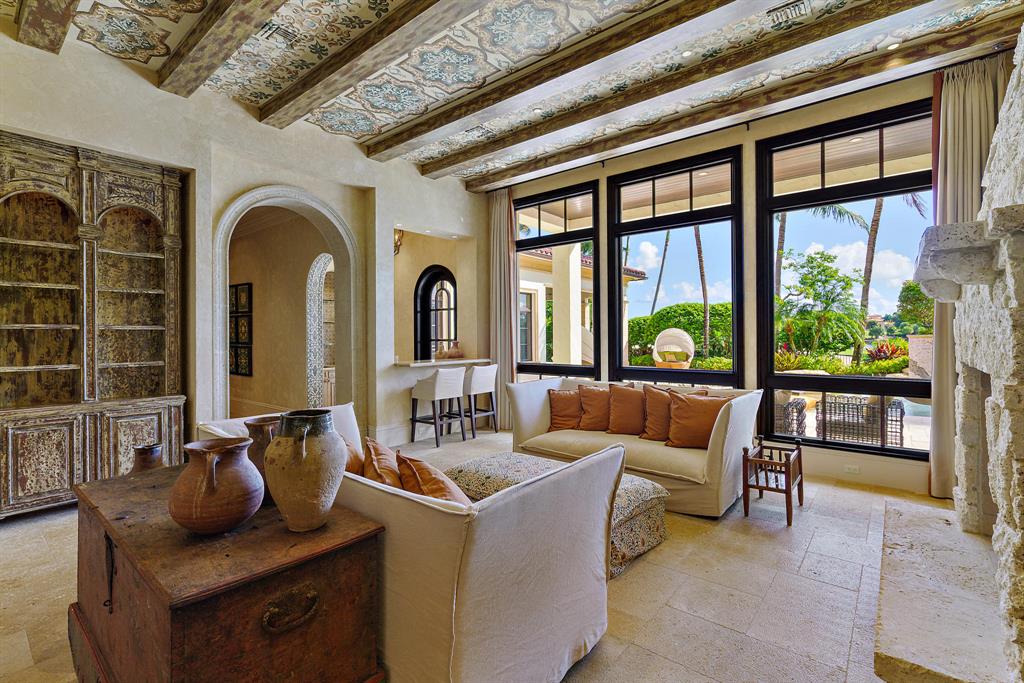 OLD PALM 4 - Residential