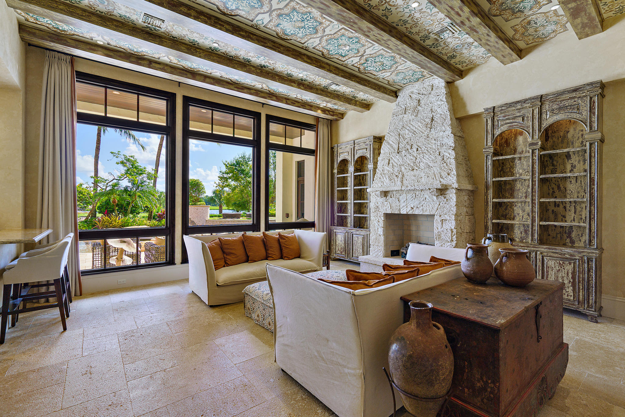 OLD PALM 4 - Residential