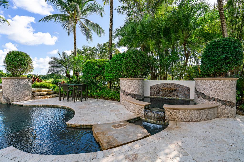 OLD PALM 4 - Residential