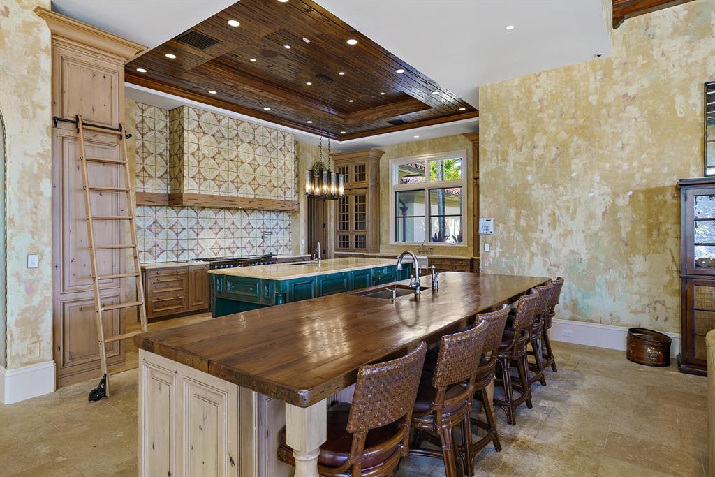 OLD PALM 4 - Residential