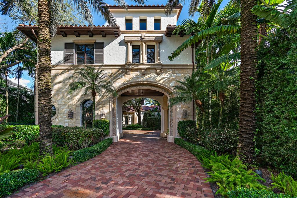 OLD PALM 4 - Residential