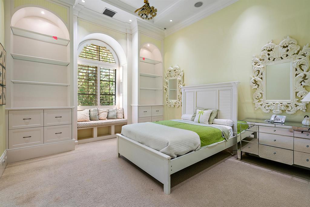 OLD PALM 4 - Residential