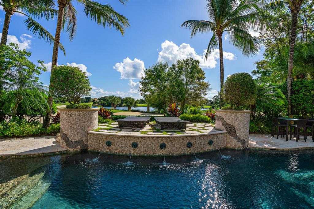 OLD PALM 4 - Residential