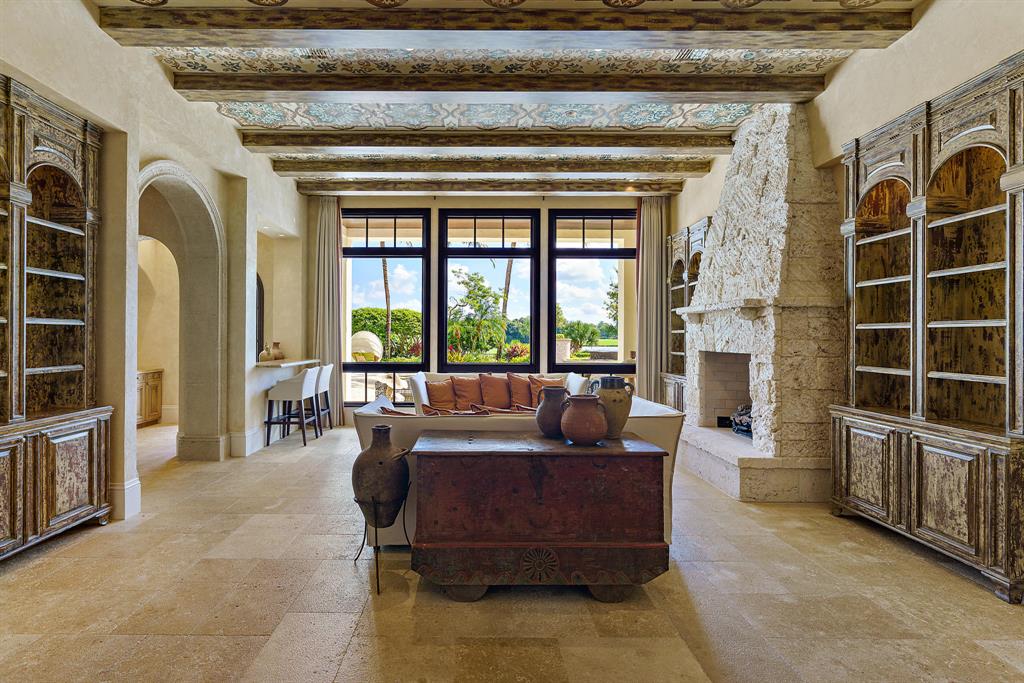 OLD PALM 4 - Residential