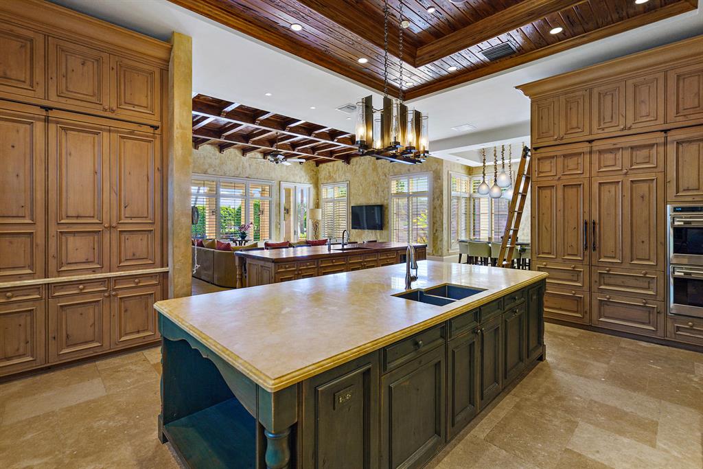 OLD PALM 4 - Residential