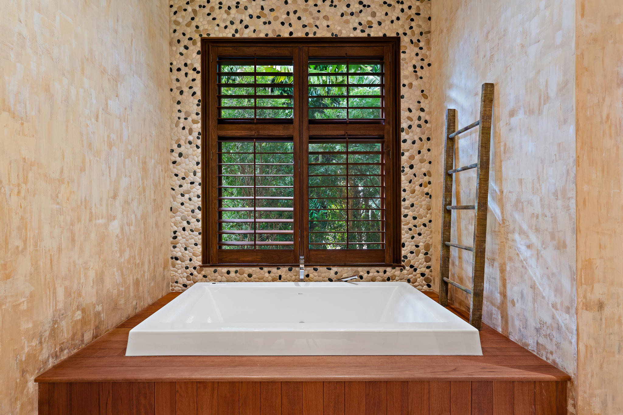 OLD PALM 4 - Residential