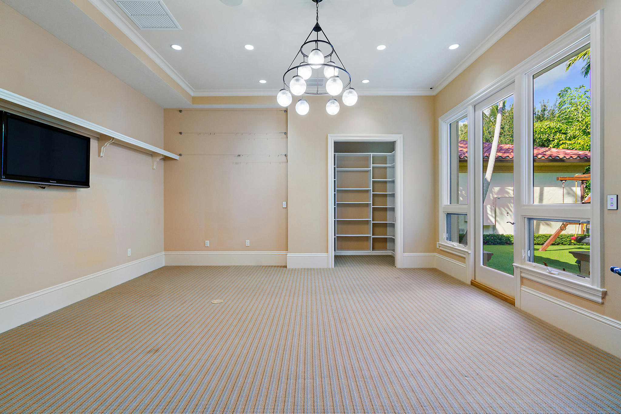 OLD PALM 4 - Residential