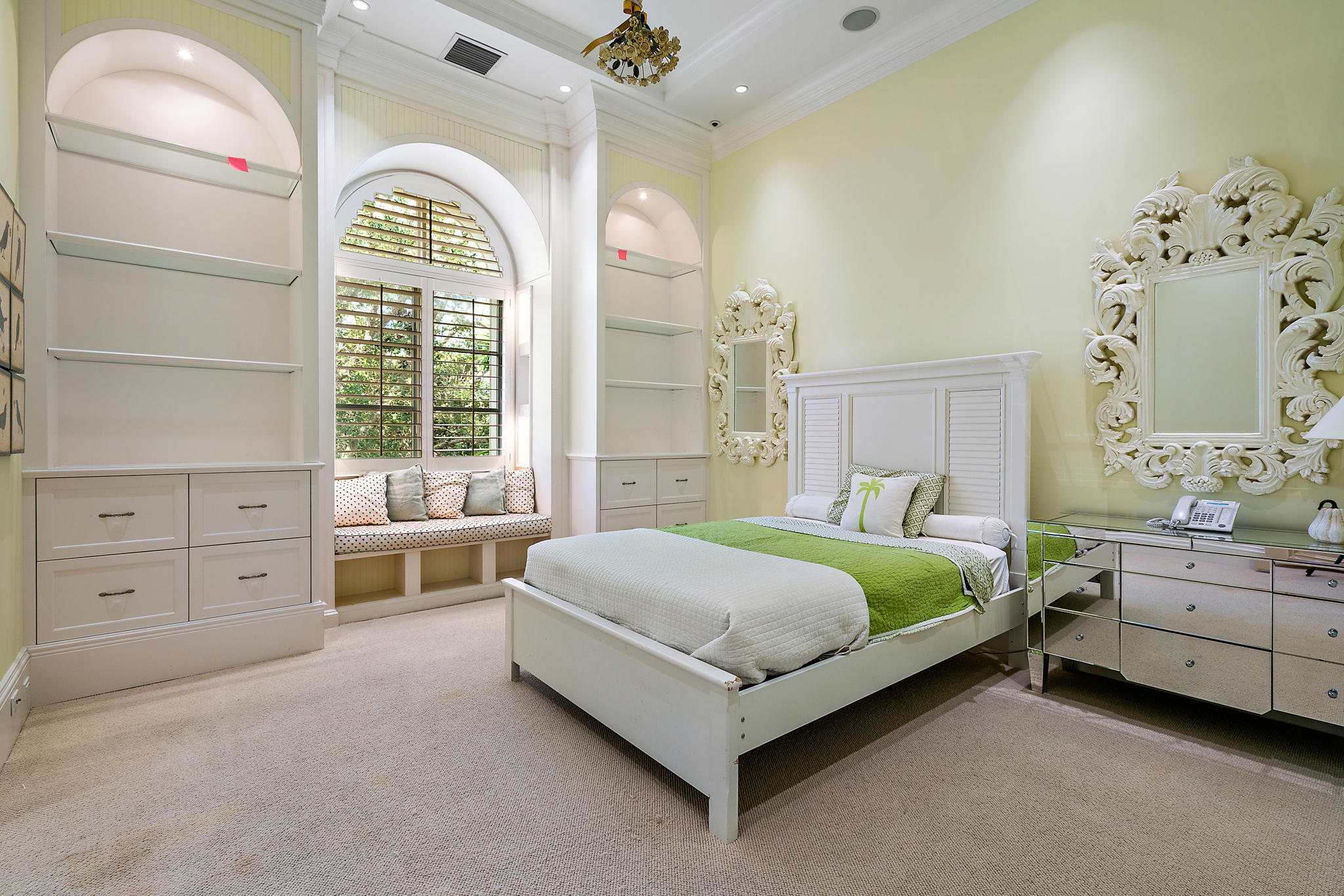 OLD PALM 4 - Residential