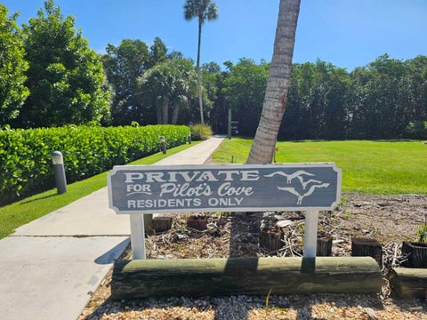 Tiny photo for 8289 SE PILOTS COVE Terrace, Hobe Sound, FL 33455 (MLS # B26053999)