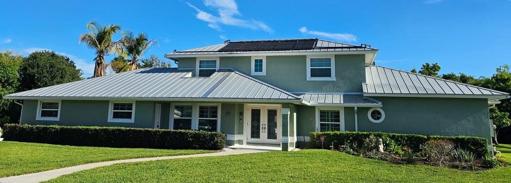 Photo of 8289 SE PILOTS COVE Terrace, Hobe Sound, FL 33455 (MLS # B26053999)