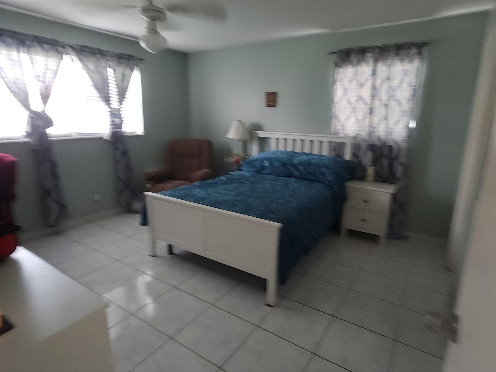 2750 Sunrise Lakes Dr 112