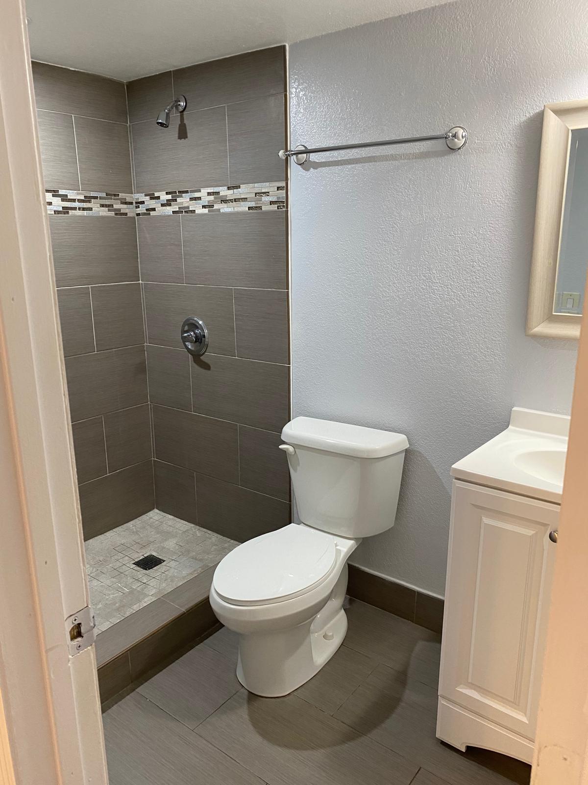 LAGUNA CLUB EAST CONDO - Residential