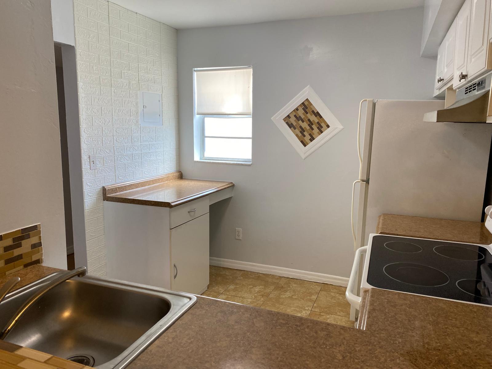 LAGUNA CLUB EAST CONDO - Residential