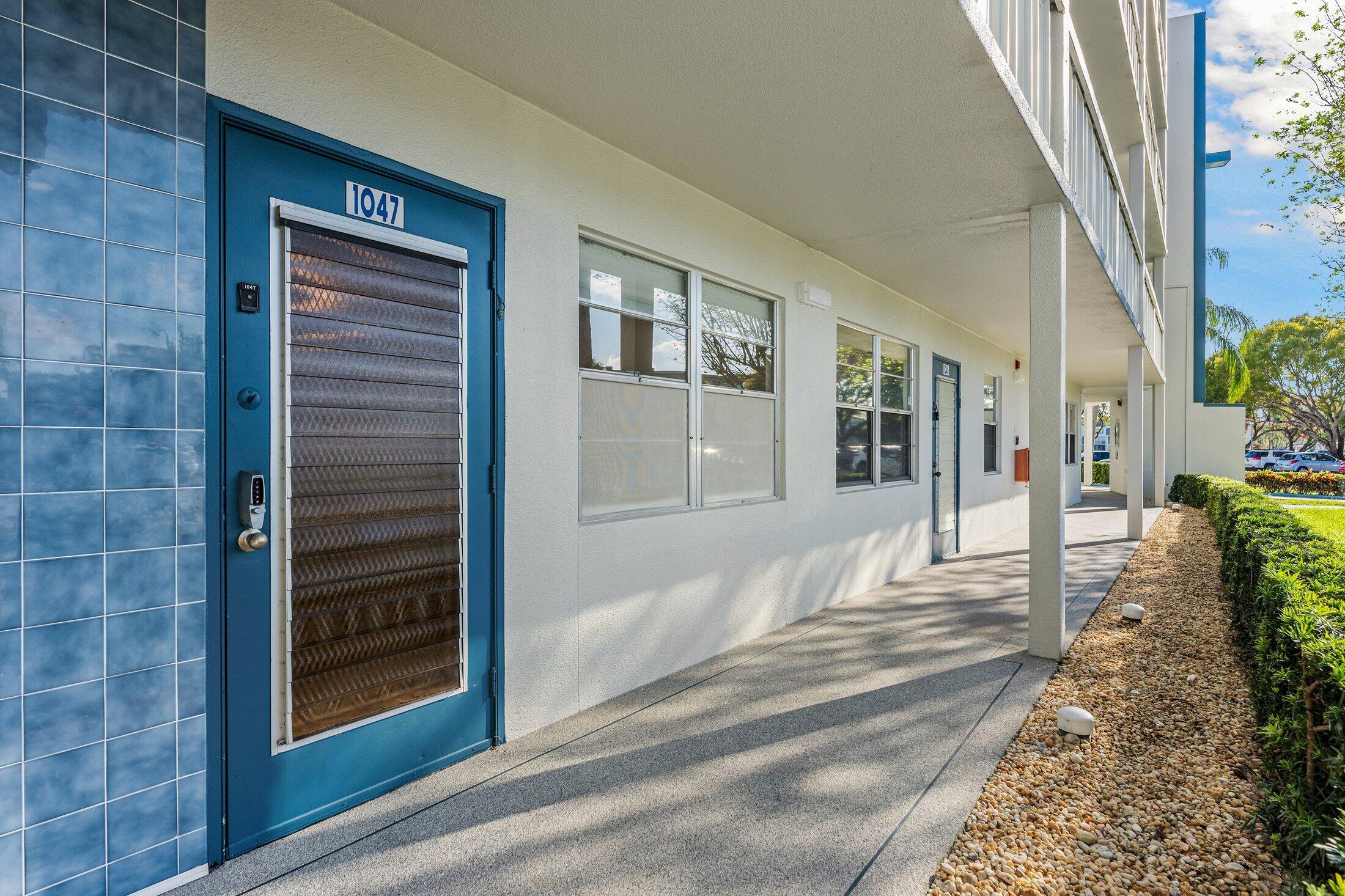 LINCOLN AT CENTURY VILLAGE CONDO - Residential