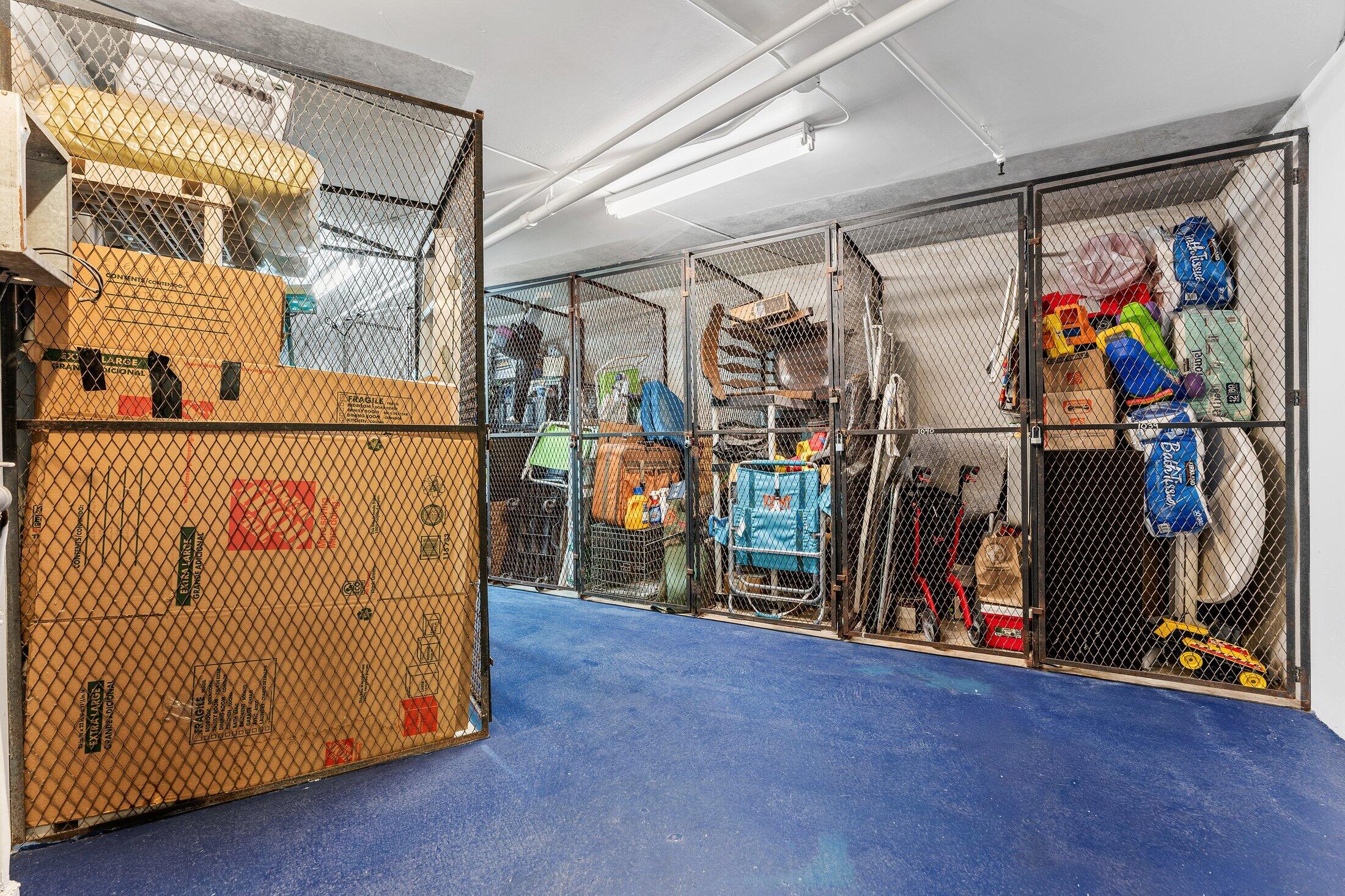 LINCOLN AT CENTURY VILLAGE CONDO - Residential