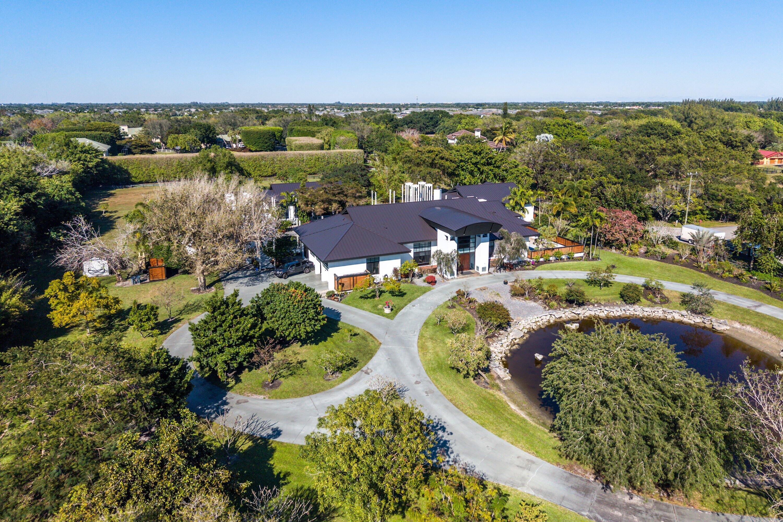 Horseshoe Acres | PALM BEACH FARMS CO 3 - Residential