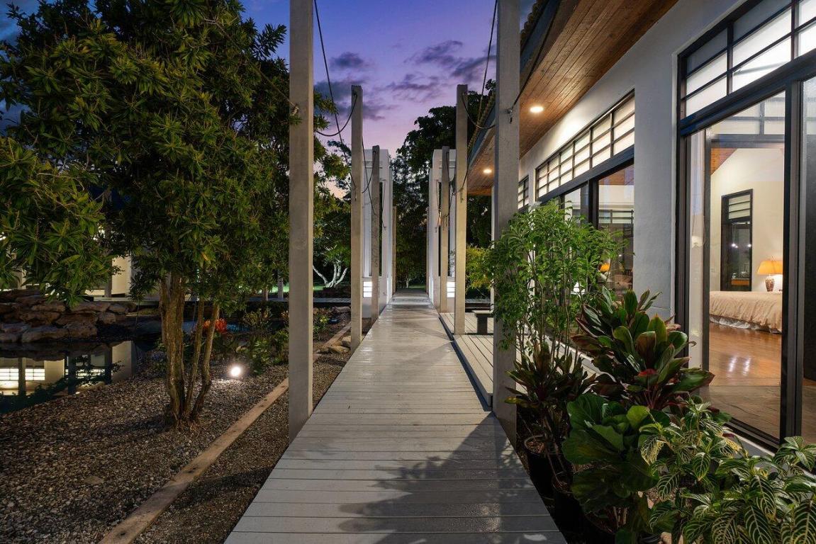 Horseshoe Acres | PALM BEACH FARMS CO 3 - Residential