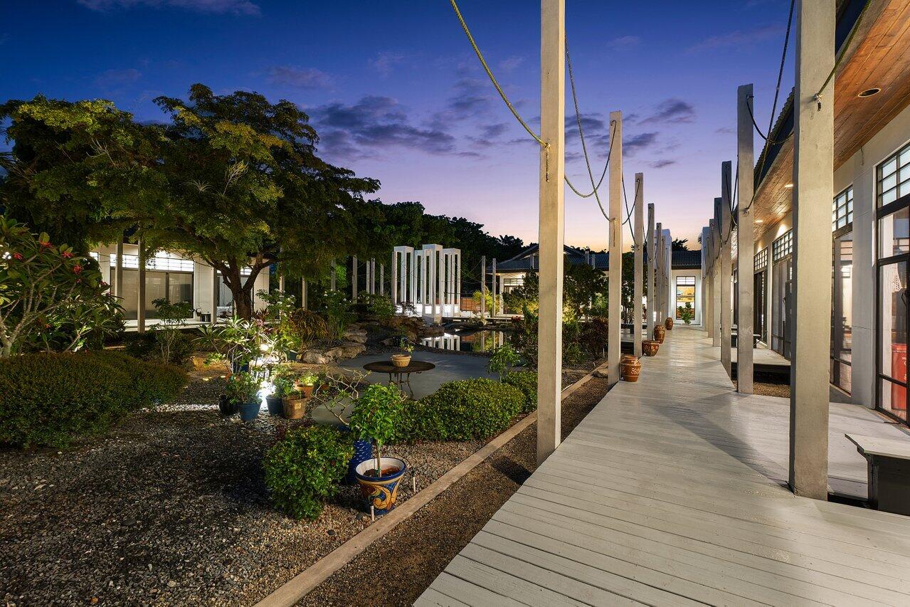 Horseshoe Acres | PALM BEACH FARMS CO 3 - Residential