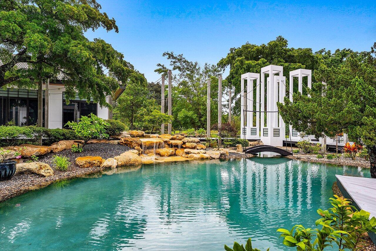 Horseshoe Acres | PALM BE - Residential