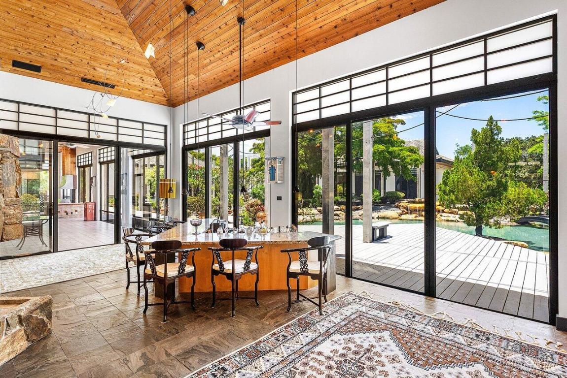 Horseshoe Acres | PALM BEACH FARMS CO 3 - Residential