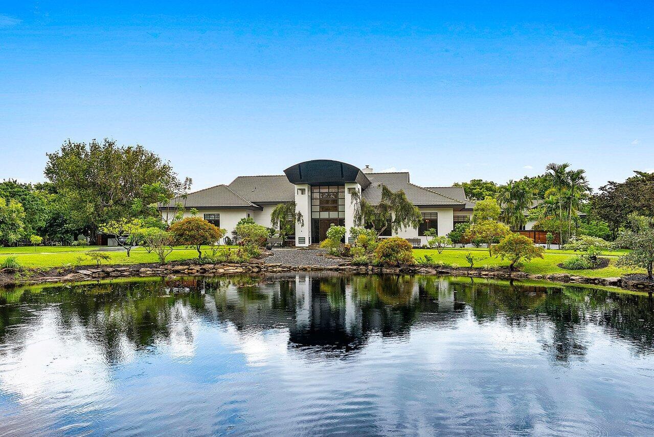 8549 Surrey Lane