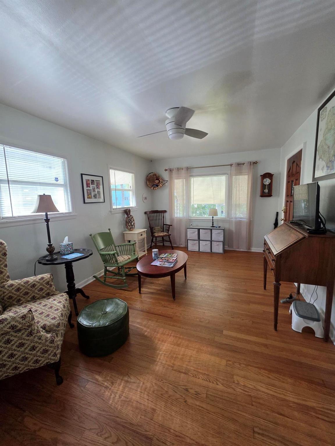 LAKE WORTH TOWN OF - Residential