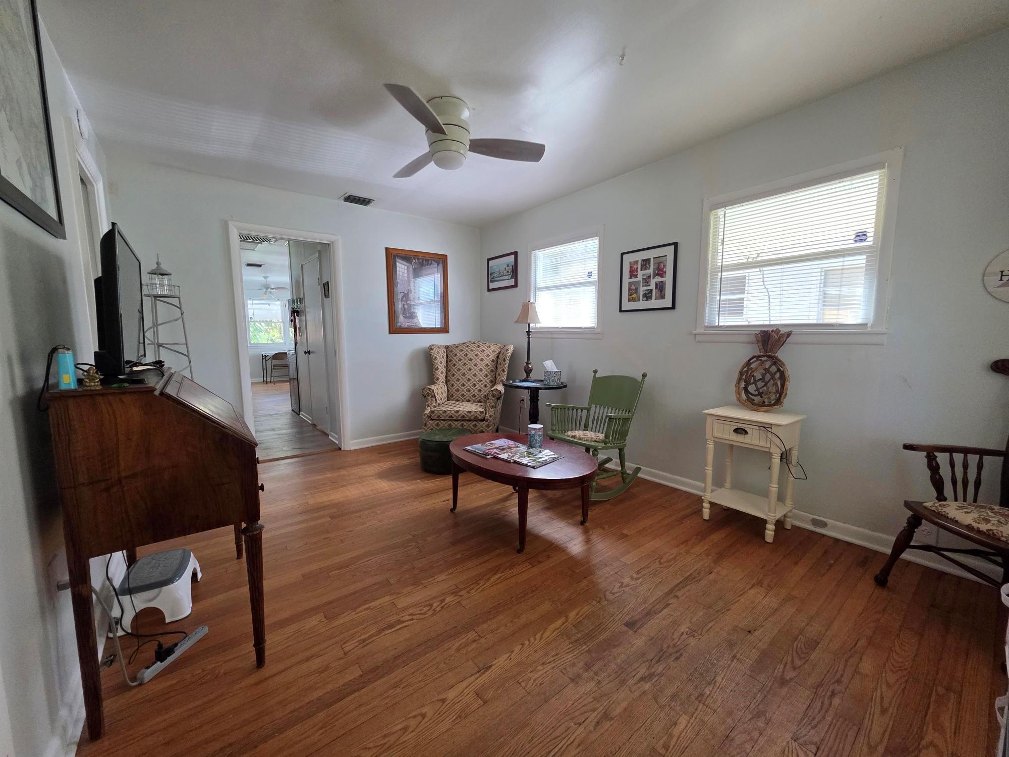 LAKE WORTH TOWN OF - Residential