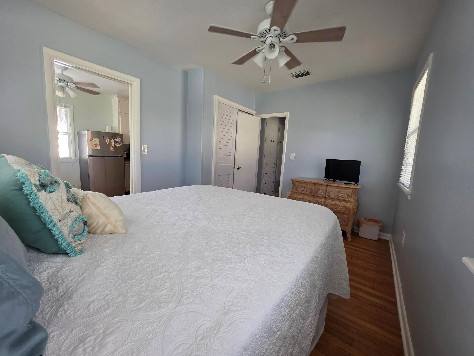 LAKE WORTH TOWN OF - Residential