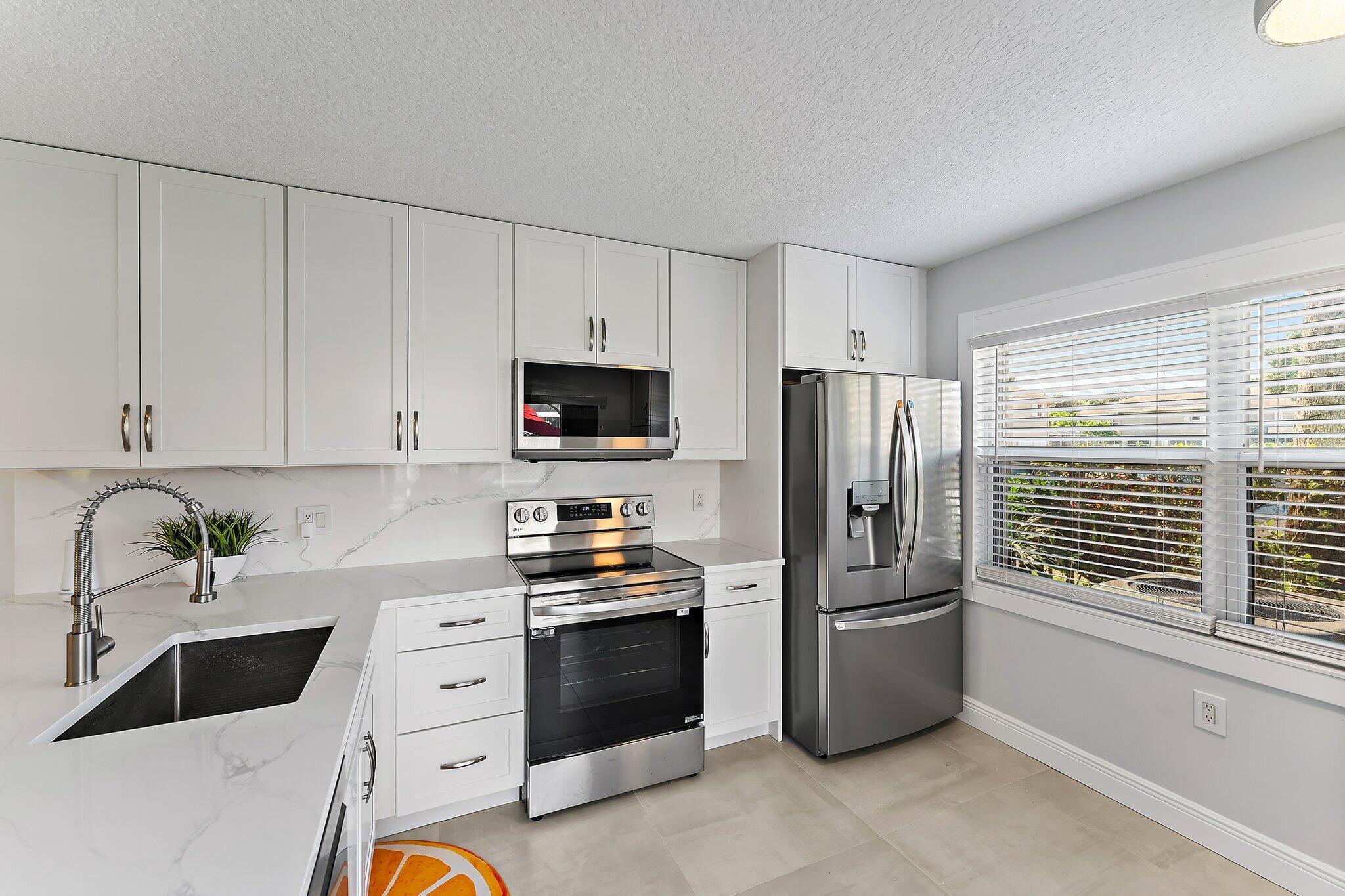 3397 SW Sunset Trace Circle
