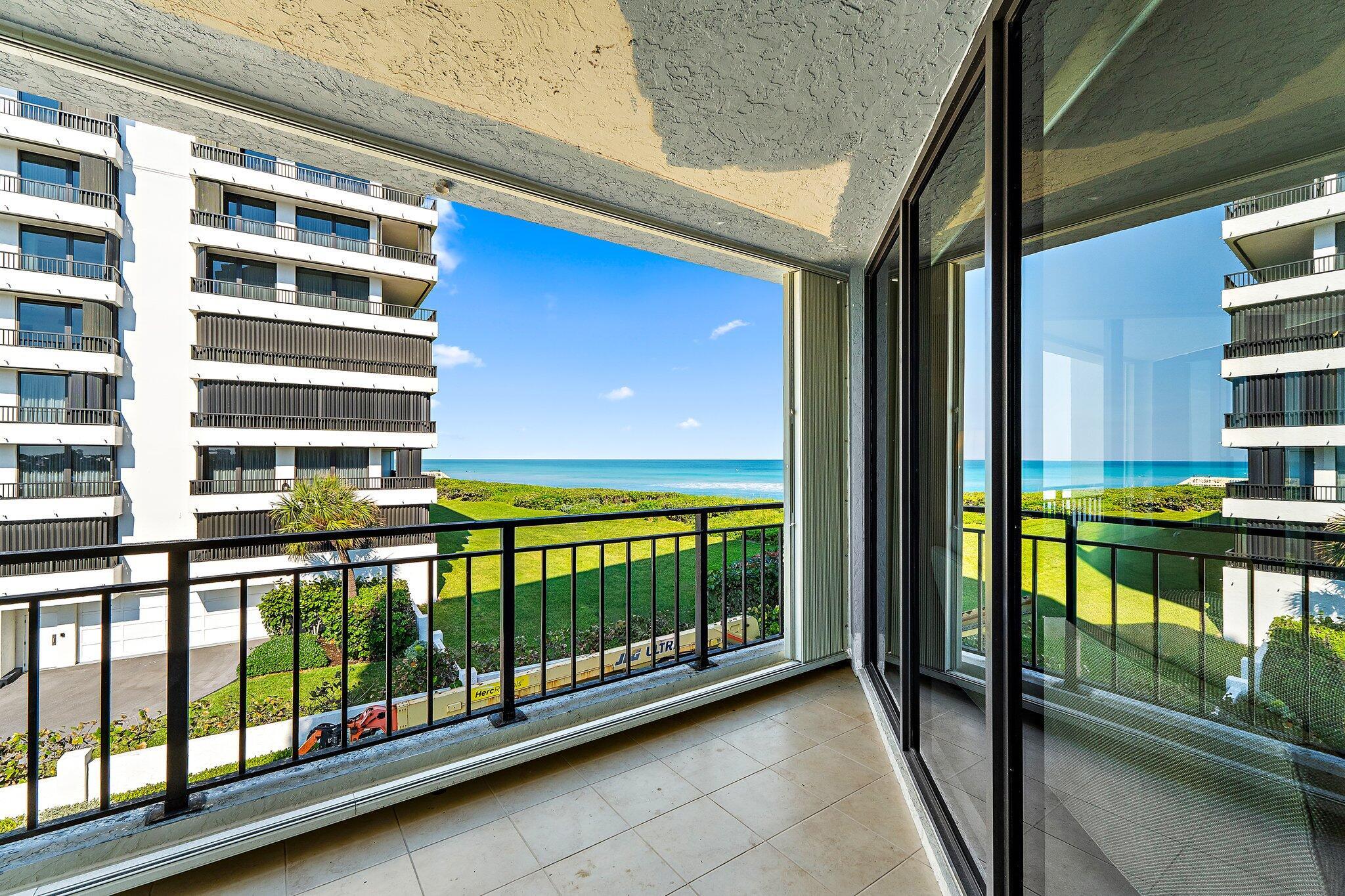 LANDFALL CONDO - Residential