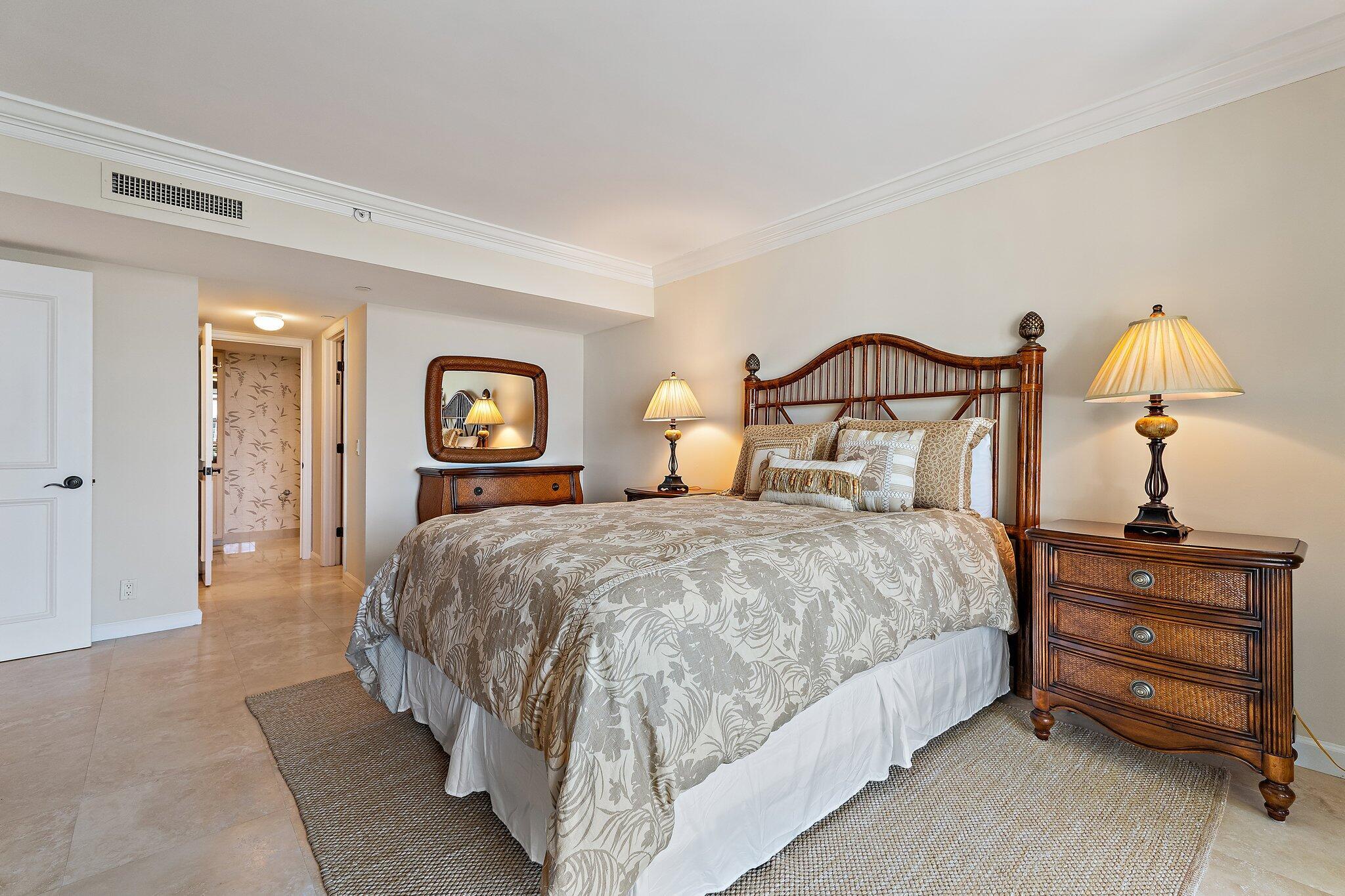 LANDFALL CONDO - Residential