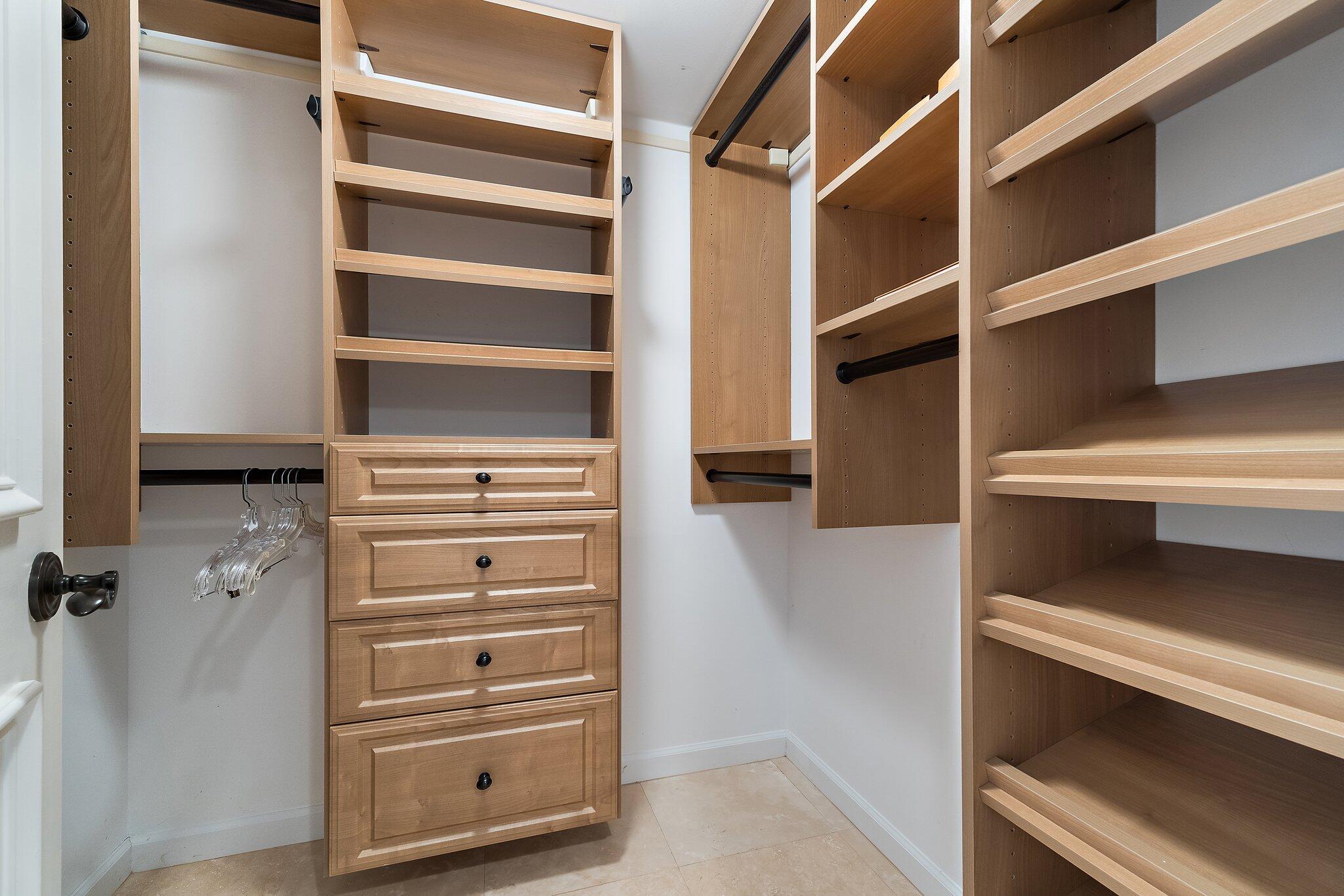 LANDFALL CONDO - Residential