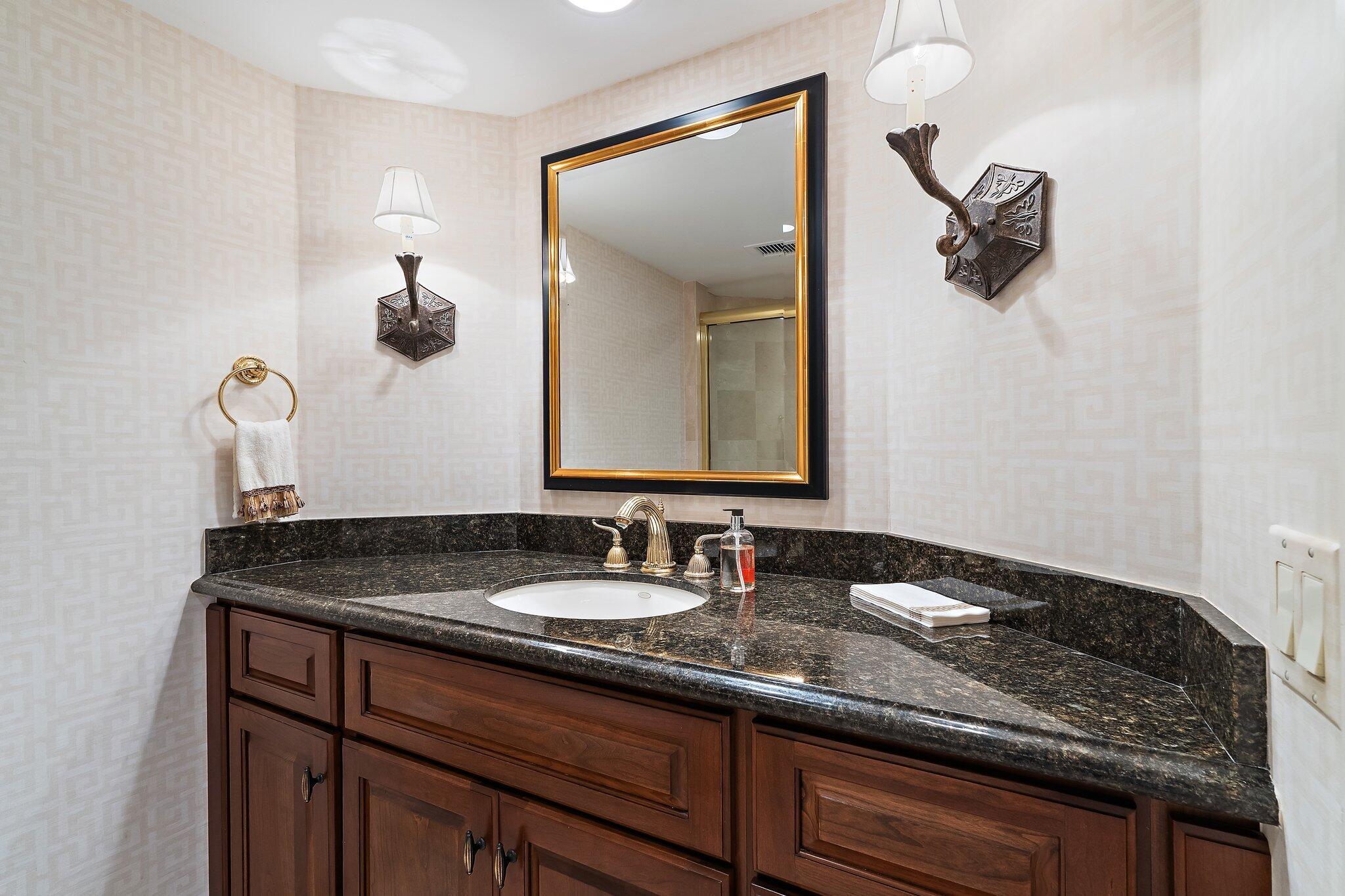 LANDFALL CONDO - Residential