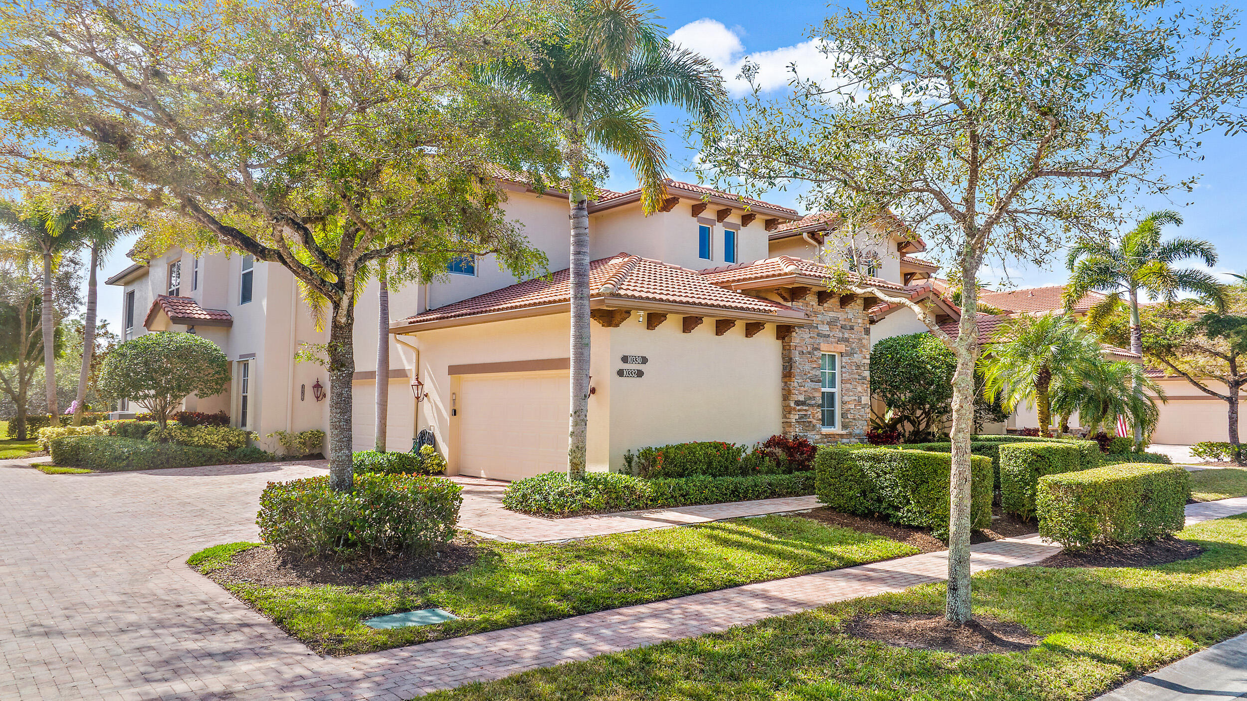 ORCHID RESERVE CONDO - Ibis - Residential